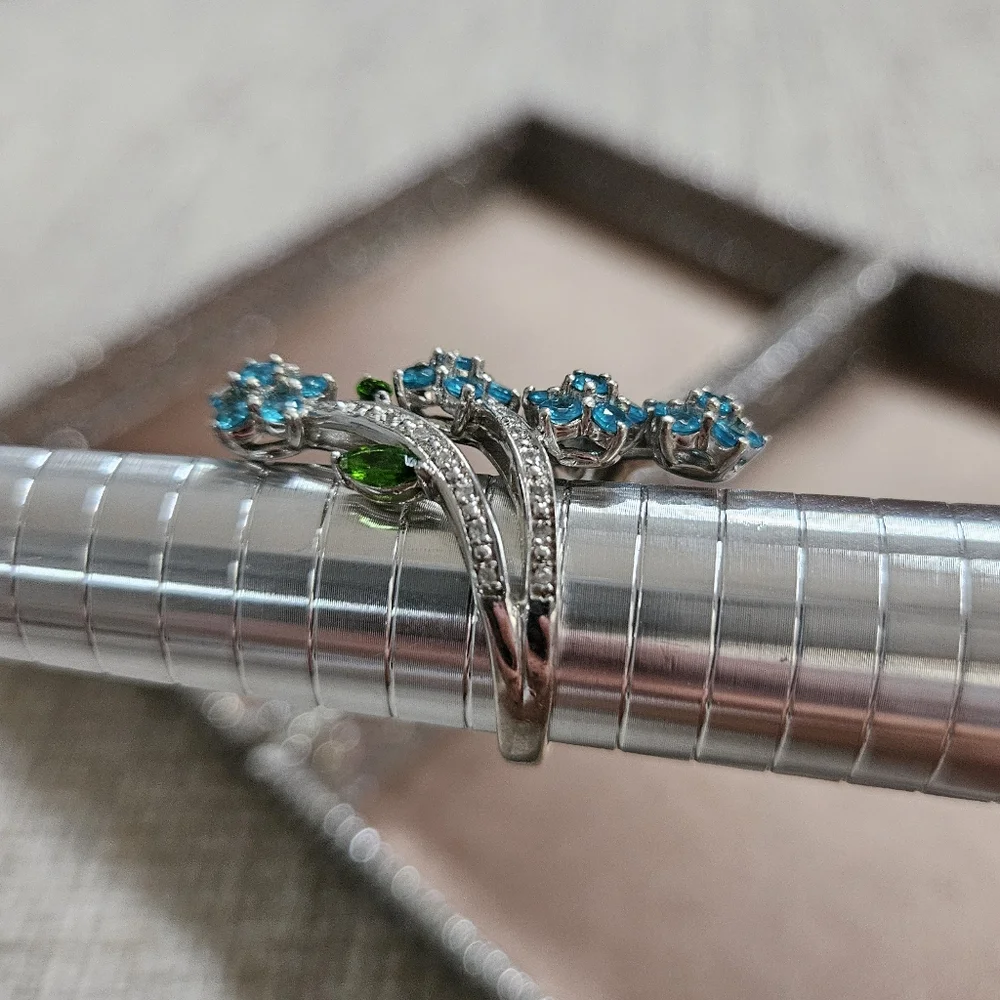 Sterling Silver Gemstone Floral Bypass Ring